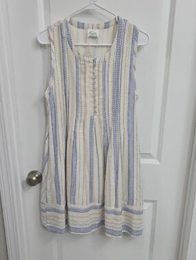Very J Cream and Light Blue Striped Sleeveless Dress